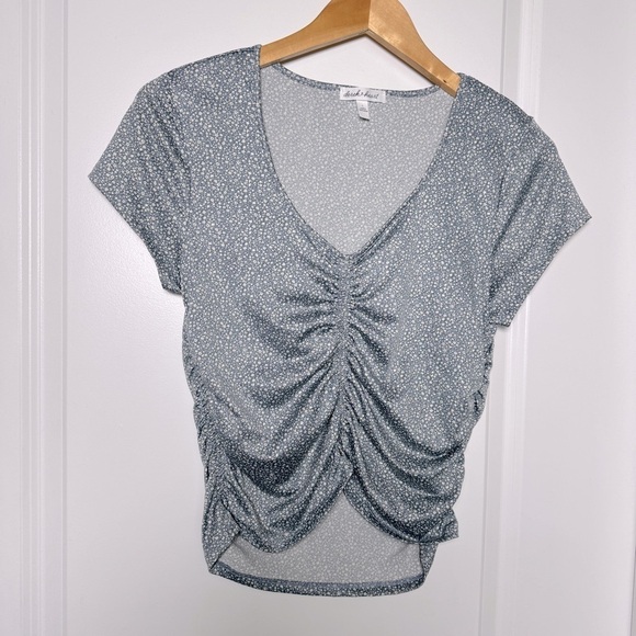 Ditsy Floral Top Ruching Short Sleeves Size Large 90s Y2K Vibes - Picture 1 of 8
